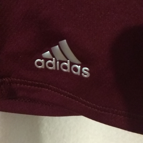 💫 NWOT Adidas Golf Sleeveless Blouse XL - Picture 3 of 6